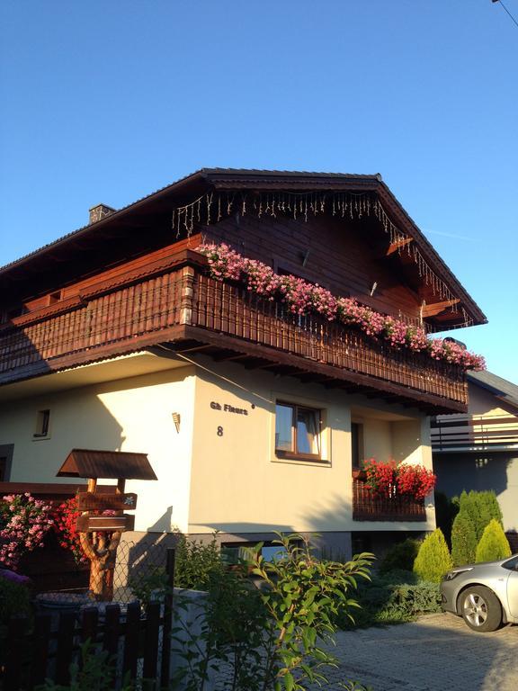 Guest House Fleurs Липтовски-Микулаш Экстерьер фото